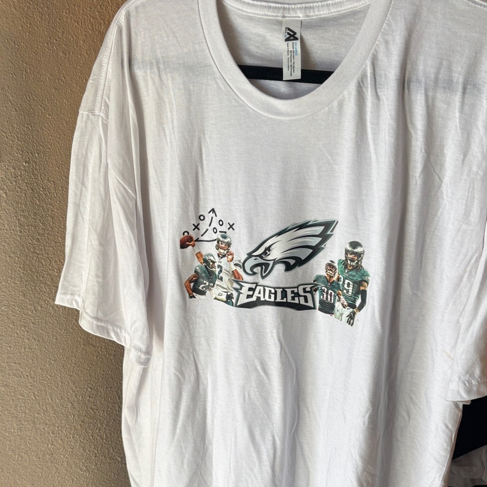 White Eagles Graphic T-Shirt
